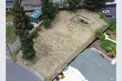 205 N Dover Court, Santa Rosa, CA 95403 - Photo 5