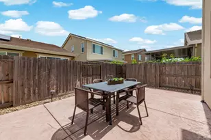 607 Snapdragon St, Vacaville, CA 95687 - Photo 51