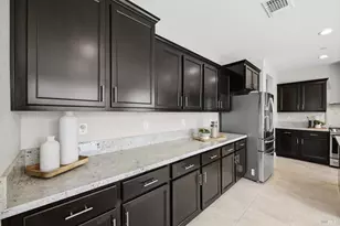 607 Snapdragon St, Vacaville, CA 95687 - Photo 21