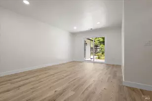 4911 Oak Park Way, Santa Rosa, CA 95409 - Photo 7