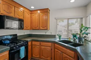 712 Raven Dr, Vacaville, CA 95687 - Photo 15