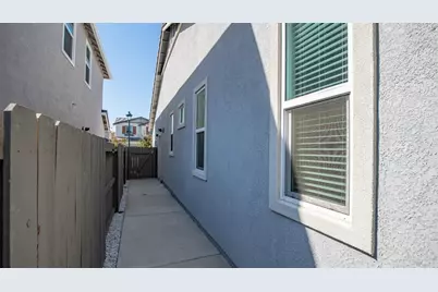 833 Cosmos Drive, Vacaville, CA 95687 - Photo 47