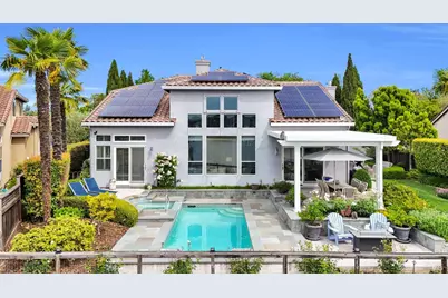121 N Newport Drive, Napa, CA 94559 - Photo 5