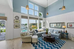 121 N Newport Dr, Napa, CA 94559 - Photo 25