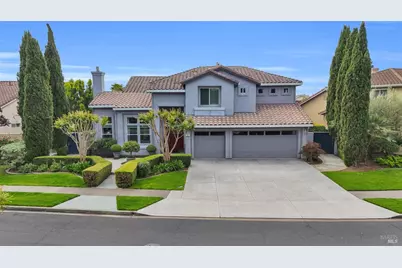 121 N Newport Drive, Napa, CA 94559 - Photo 9