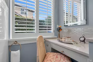 121 N Newport Dr, Napa, CA 94559 - Photo 39