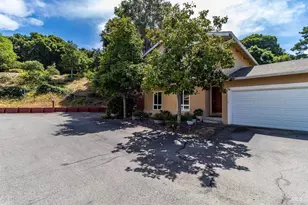 1026 View Dr, El Sobrante, CA 94803 - Photo 3