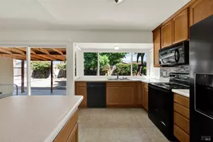 2142 Kingfisher Way, Fairfield, CA 94533 - Photo 29