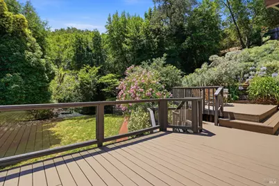 53 Circle Road, San Rafael, CA 94903 - Photo 17