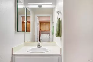 888 Starr Cir, Windsor, CA 95492 - Photo 15