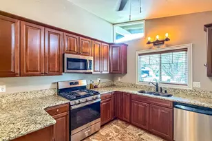 177 N West St, Vacaville, CA 95688 - Photo 29