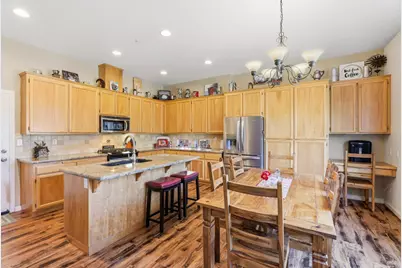 442 Muscat Drive, Cloverdale, CA 95425 - Photo 5