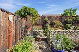 442 Muscat Dr, Cloverdale, CA 95425 - Photo 25