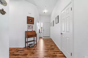 442 Muscat Dr, Cloverdale, CA 95425 - Photo 11