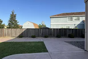 1890 Blue Rock Ct, Fairfield, CA 94534 - Photo 37