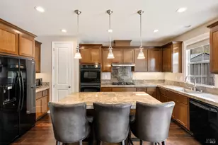6671 Chalk Hill Ln, Vallejo, CA 94591 - Photo 19