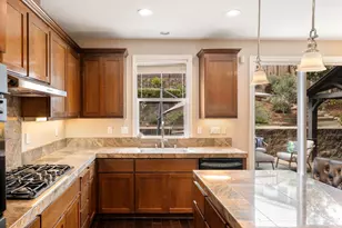 6671 Chalk Hill Ln, Vallejo, CA 94591 - Photo 21