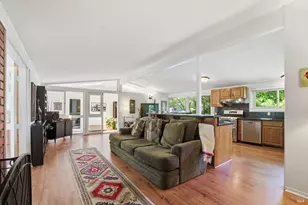 1001 Broadmoor Dr, Napa, CA 94558 - Photo 7