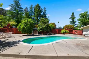 1001 Broadmoor Dr, Napa, CA 94558 - Photo 25