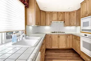 65 Vivian Ct, Novato, CA 94947 - Photo 13