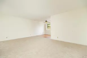 306 Silvio Ln, Novato, CA 94947 - Photo 11
