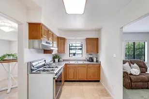 814 W I St, Benicia, CA 94510 - Photo 37