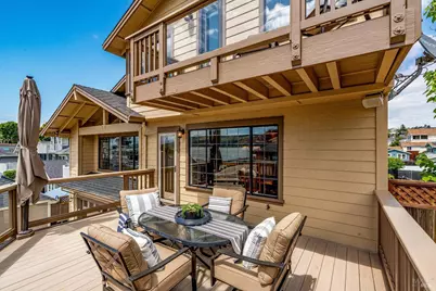 814 W I Street, Benicia, CA 94510 - Photo 57