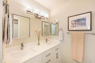 194 Pelican Ln, Novato, CA 94949 - Photo 17