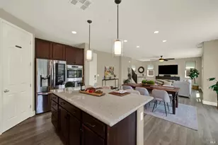 837 Erin Way, Napa, CA 94559 - Photo 25