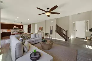 837 Erin Way, Napa, CA 94559 - Photo 11