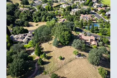 2060 Pinecrest Court, Vacaville, CA 95688 - Photo 7