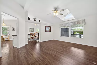 4692 Circle Drive, Santa Rosa, CA 95409 - Photo 7