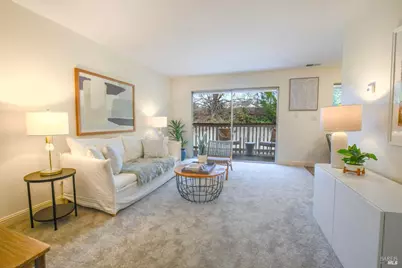 919 W L Street #15, Benicia, CA 94510 - Photo 3