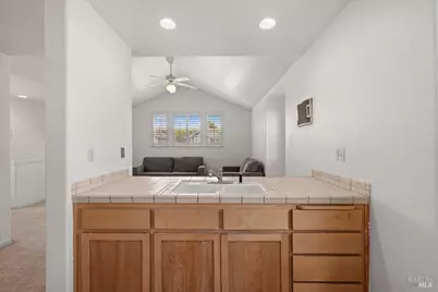 4717 Starbuck Avenue, Santa Rosa, CA 95409 - Photo 23
