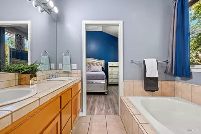 4717 Starbuck Avenue, Santa Rosa, CA 95409 - Photo 11