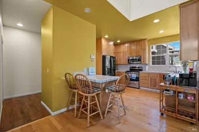 4717 Starbuck Avenue, Santa Rosa, CA 95409 - Photo 7