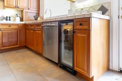 6020 Claret Court, Vallejo, CA 94591 - Photo 11