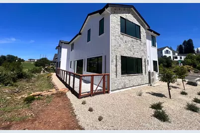 3701 Cross Creek Road, Santa Rosa, CA 95403 - Photo 35