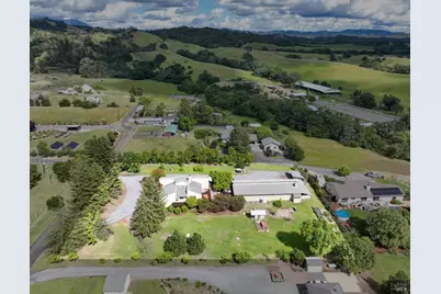 1084 Red Tail Road, Healdsburg, CA 95448 - Photo 53