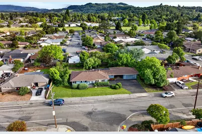 3458 Mayette Avenue, Santa Rosa, CA 95405 - Photo 41
