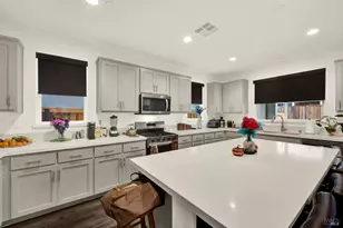 1596 Nightfall Ln, Fairfield, CA 94533 - Photo 13