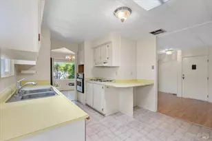 7 Chico Dr, Sonoma, CA 95476 - Photo 9
