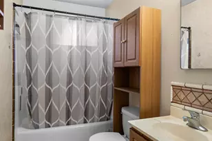 417 W 8th St, Santa Rosa, CA 95401 - Photo 9