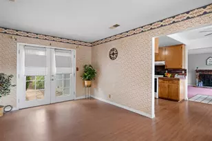417 W 8th St, Santa Rosa, CA 95401 - Photo 23