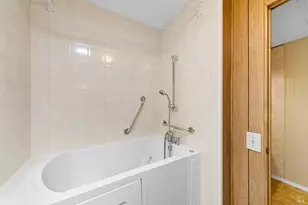 300 E H St, Benicia, CA 94510 - Photo 23