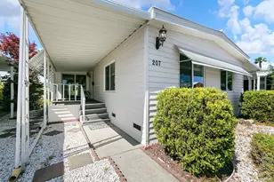 300 E H St, Benicia, CA 94510 - Photo 3