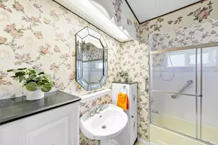 300 E H St, Benicia, CA 94510 - Photo 29