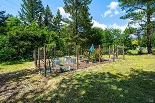 5675 St Helena Rd, Santa Rosa, CA 95404 - Photo 17