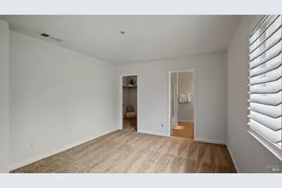 106 Roseburg Way, Fairfield, CA 94534 - Photo 27