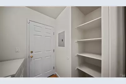 106 Roseburg Way, Fairfield, CA 94534 - Photo 19
